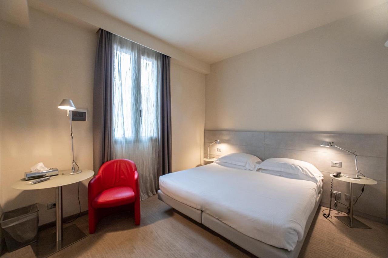 Hotel Annunziata Ferrara Exterior foto
